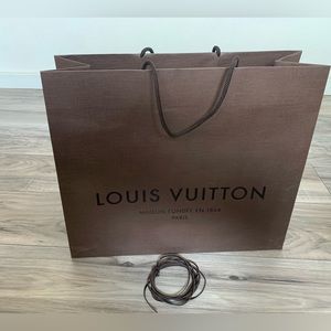 Louis Vuitton shopping paper bag (large)